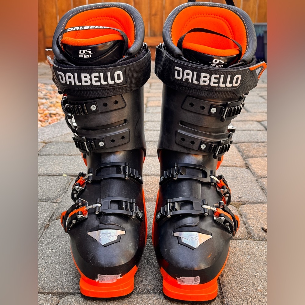 Dalbello DS120 Ski Boots